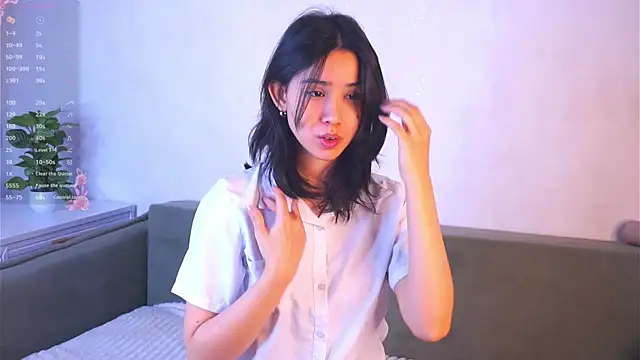 StaciaBratz online show from 01.10.26