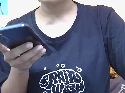 Snapshot of Honey_Baby1 chatting on 02.22.26 Honey Baby1 online show from 02.22.26