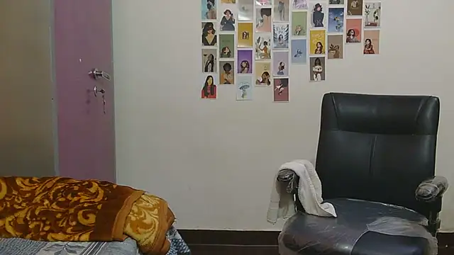 Honey Baby1 online show from 06.05.26