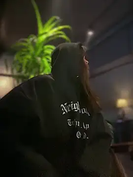 Toffee-00 online show from 03.20.26