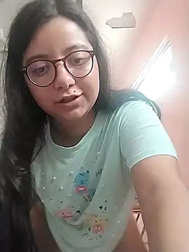 Chaparrita13 online show from 02.15.26