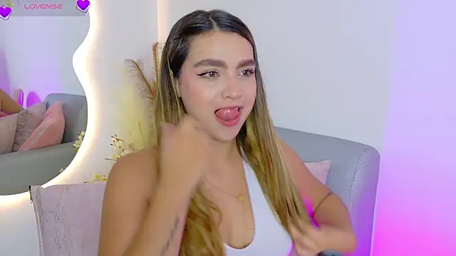 Ambar Carter online show from 05.20.26