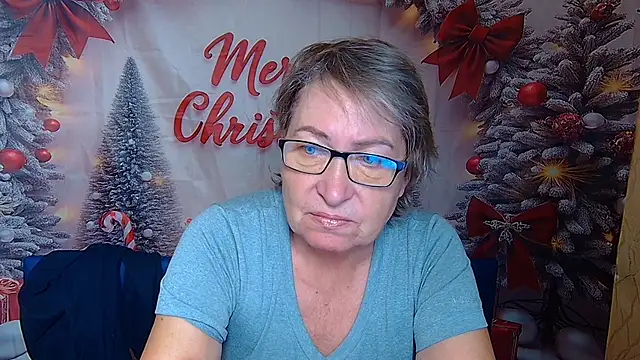 Snapshot of OlgaLuck chatting on 01.13.26 OlgaLuck online show from 01.13.26