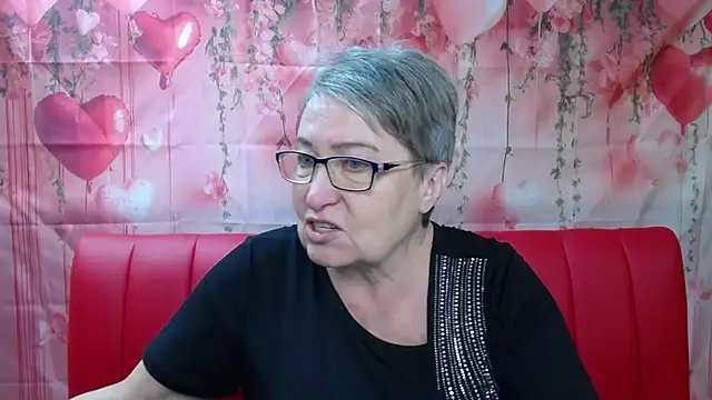 Snapshot of OlgaLuck chatting on 02.02.26 OlgaLuck online show from 02.02.26