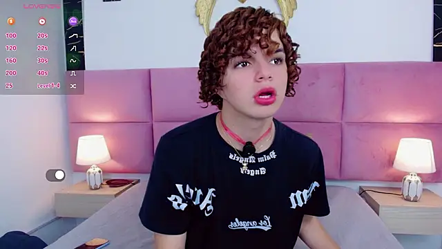 Skyee angel online show from 02.25.26