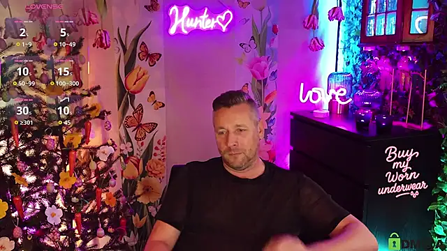 Hunter Fl online show from 03.06.26