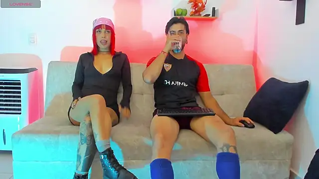 heteros curious online show from 04.26.26
