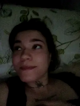 frutillitaaok  online show from 11.22.25