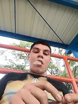 Snapshot of sebastianfelipe chatting on 02.13.26 sebastianfelipe online show from 02.13.26