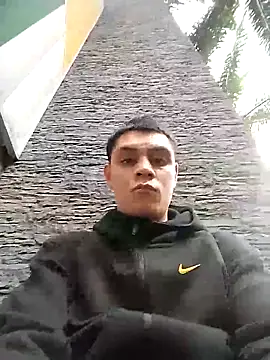 Snapshot of sebastianfelipe chatting on 04.08.26 sebastianfelipe online show from 04.08.26