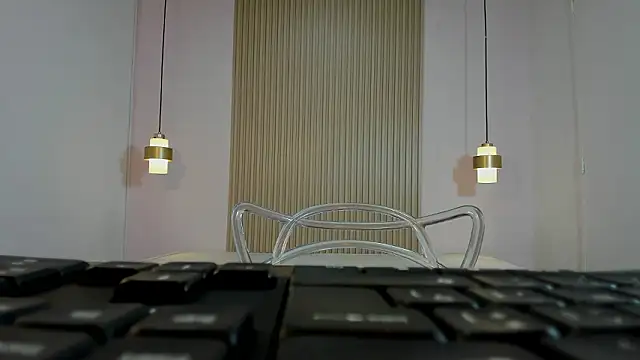 Izelevans online show from 02.19.26