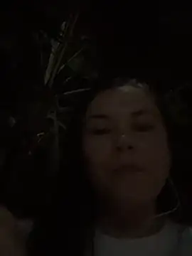 Natalia Saenz  online show from 05.22.26
