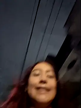 Snapshot of Eveeelyn25 chatting on 02.14.26 Eveeelyn25 online show from 02.14.26