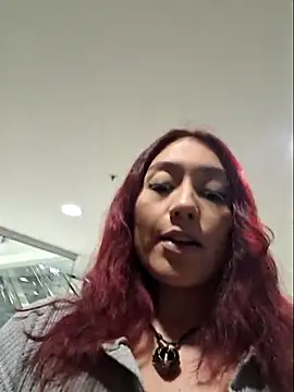 Snapshot of Eveeelyn25 chatting on 02.25.26 Eveeelyn25 online show from 02.25.26