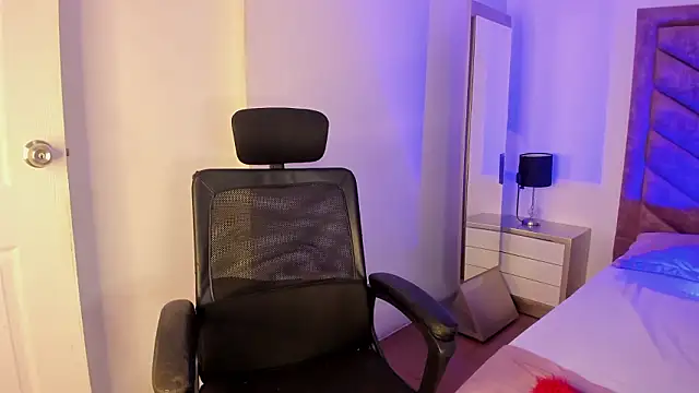 CleoColliva  online show from 01.14.26