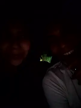 Snapshot of AXG100 chatting on 01.10.26 AXG100 online show from 01.10.26