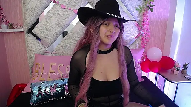 CandySwan online show from 02.16.26