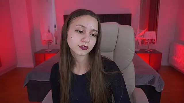 TinyNatalie online show from 02.08.26