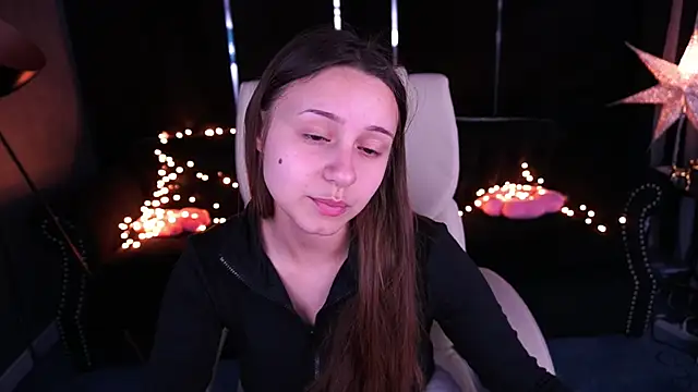 TinyNatalie online show from 05.09.26