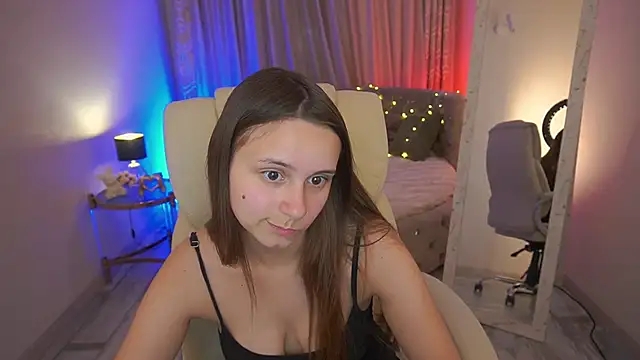 TinyNatalie online show from 06.15.26