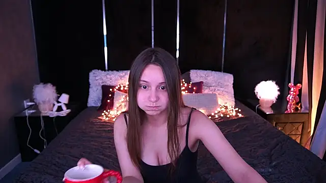 TinyNatalie online show from 06.21.26