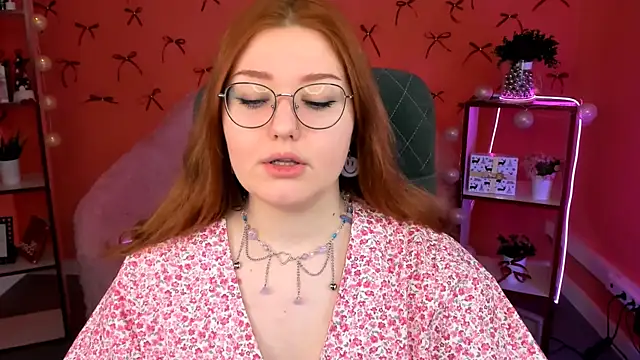 Snapshot of StaceyJensen chatting on 01.06.26 StaceyJensen online show from 01.06.26