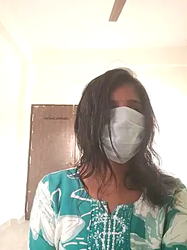 Snapshot of honeygirl6996 chatting on 02.19.26 honeygirl6996 online show from 02.19.26