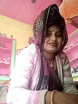 Snapshot of Pooja_hote chatting on 12.21.25 Pooja hote online show from 12.21.25