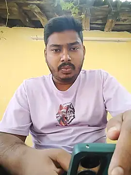 Snapshot of TeluguBoyforyou1 chatting on 12.20.25 TeluguBoyforyou1 online show from 12.20.25