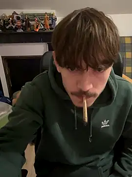 Snapshot of vicoo077 chatting on 12.01.25 vicoo077 online show from 12.01.25