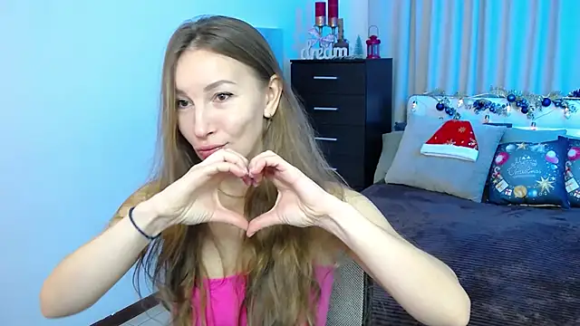 Brandy Gem online show from 12.22.25