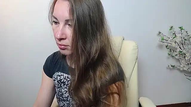 Brandy Gem online show from 04.22.26