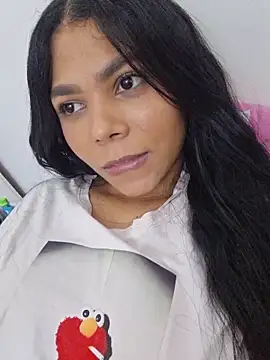 Snapshot of Mia_Rosex chatting on 02.22.26 Mia Rosex online show from 02.22.26