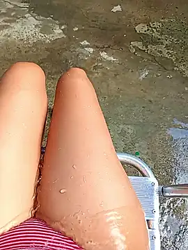 Snapshot of EweXZZ chatting on 01.15.26 EweXZZ online show from 01.15.26