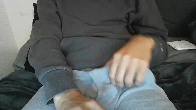 Snapshot of latinman7944 chatting on 02.16.26 latinman7944 online show from 02.16.26