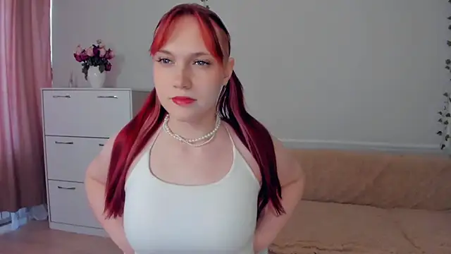 Snapshot of SweetieMarry chatting on 07.16.26 SweetieMarry online show from 07.16.26
