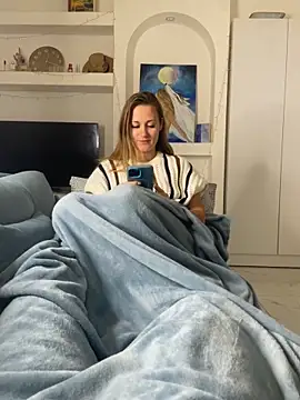 69 Degrees of Love online show from 03.01.26