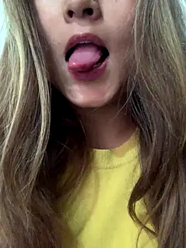 Snapshot of hotladki5 chatting on 12.15.25 hotladki5 online show from 12.15.25