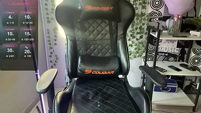 helgicuteness online show from 03.11.26