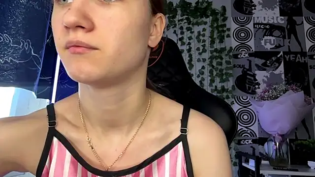 helgicuteness online show from 03.20.26