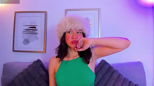 Skyy bloom online show from 04.02.26