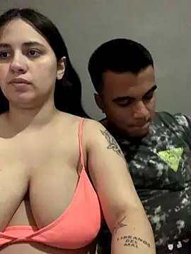 Snapshot of Galaycris chatting on 12.14.25 Galaycris online show from 12.14.25