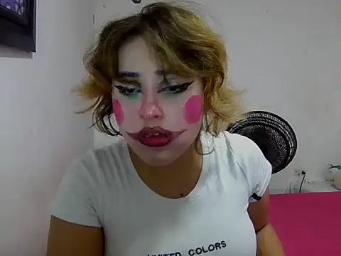 Snapshot of alisson_indraa chatting on 01.11.26 alisson indraa online show from 01.11.26