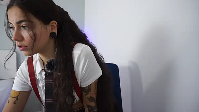 Snapshot of LianixLoverx chatting on 11.27.25 LianixLoverx online show from 11.27.25