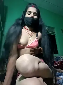 Snapshot of Uma_sain chatting on 12.18.25 Uma sain online show from 12.18.25