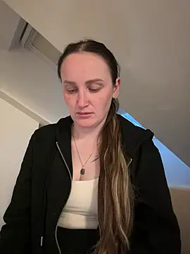 TomilaSi online show from 06.07.26