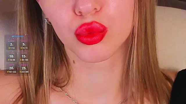 molly crystal online show from 02.03.26