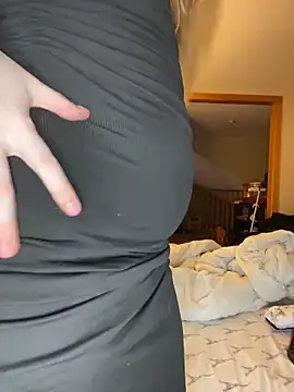 Snapshot of SmirkFans chatting on 02.11.26 SmirkFans online show from 02.11.26