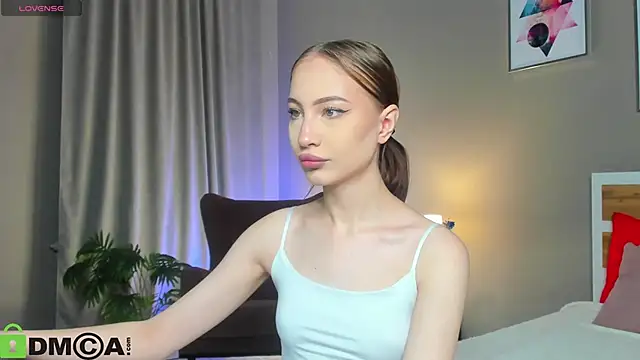 lally cute online show from 12.05.25