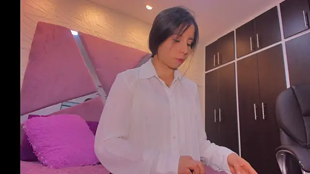 sol-angel online show from 06.12.26